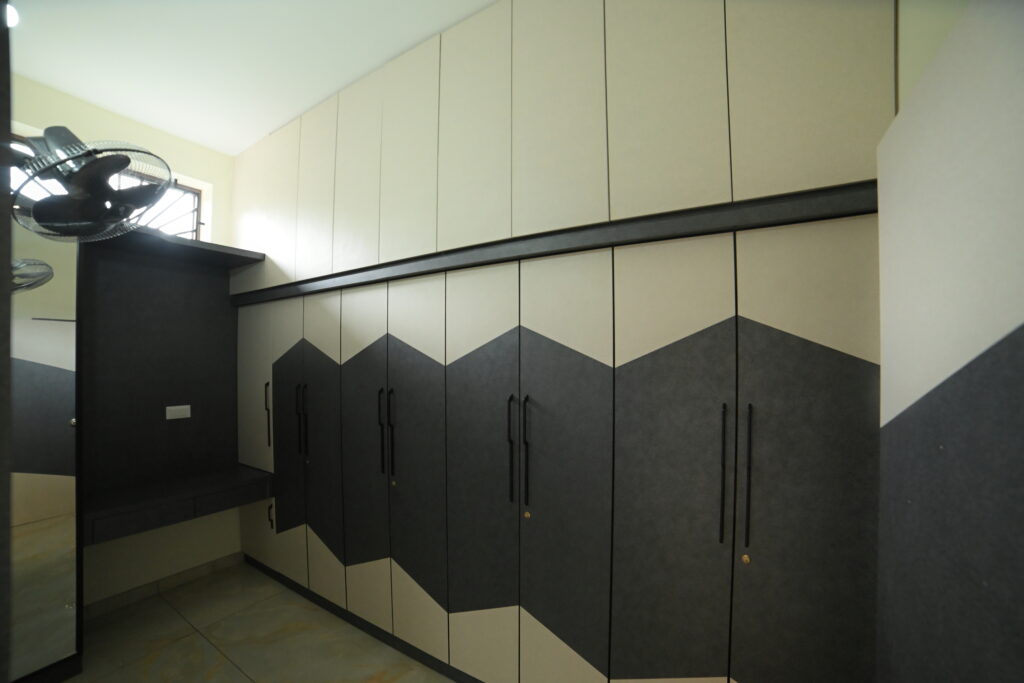 Ramesh Bhat - gallery image 3